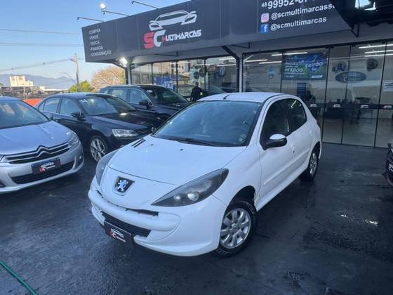 PEUGEOT 207 1.4 ACTIVE 8V FLEX 4P MANUAL PEUGEOT 207 1.4 ACTIVE 8V FLEX 4P MANUAL